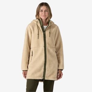 Patagonia Women's Lonesome Mesa Hooded Parka